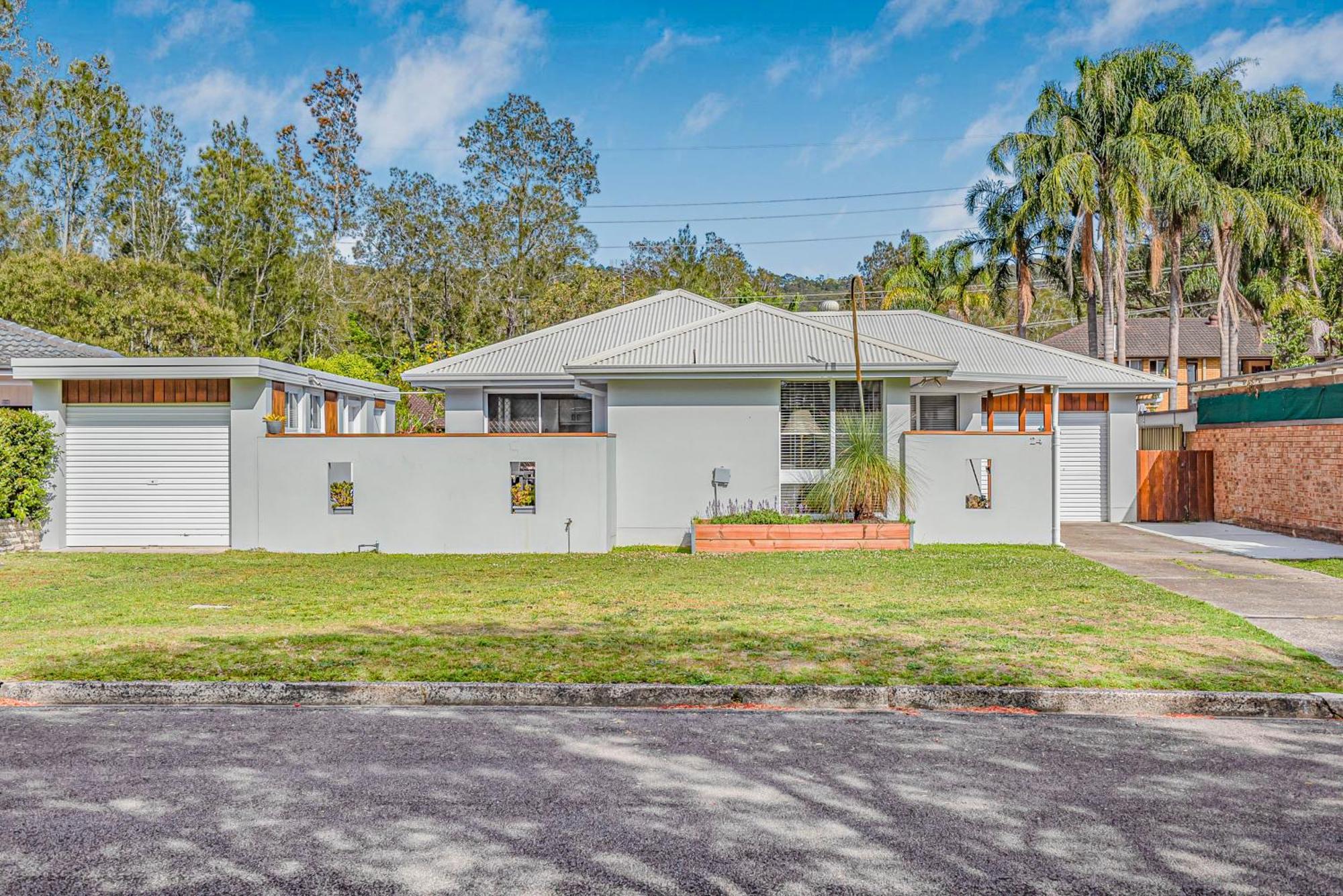 Guesthouse In W Gosford Centre Exterior photo